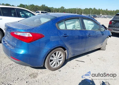 2015 Kia Forte Lx из США, поврежденный, VIN KNAFX4A62F5255810